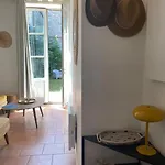 Loft De Charme Avec Jardin Prive Et Parking, A 5 Min Du Vieux-Bassin דירה