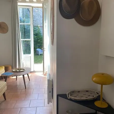 Loft De Charme Avec Jardin Prive Et Parking, A 5 Min Du Vieux-bassin Апартаменти