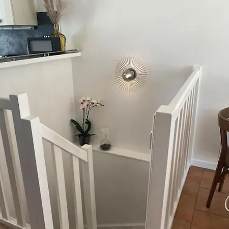 Апартаменти Loft De Charme Avec Jardin Prive Et Parking, A 5 Min Du Vieux-bassin