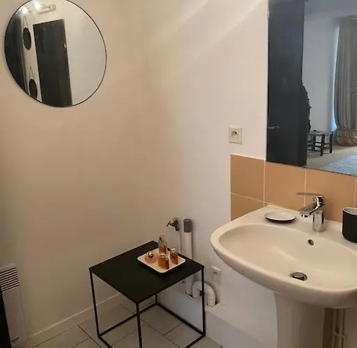 Loft/jardin Et Parking : Le Petit Clos Bourdet Lägenhet Honfleur