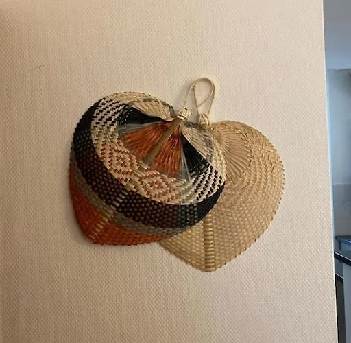 Lägenhet Loft/jardin Et Parking : Le Petit Clos Bourdet